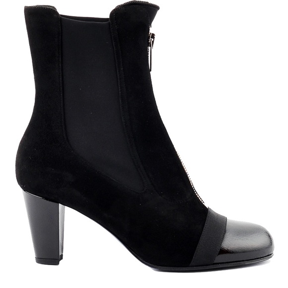 Thierry Rabotin Black Ankle Boots size 38 or 7 to 7.5 - Picture 1 of 12